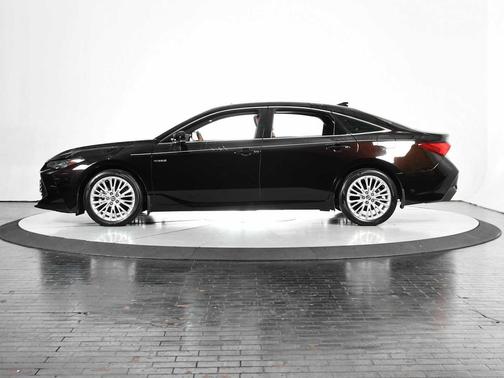 2020 Toyota Avalon Hybrid Limited