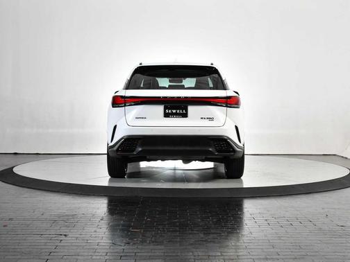 2024 Lexus RX 350 F SPORT Handling