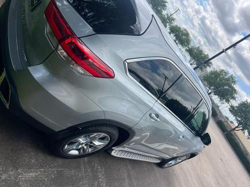 Celestial Silver Metallic 2019 Toyota Highlander Limited
