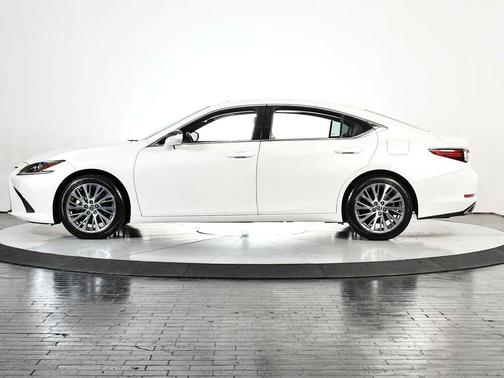 2019 Lexus ES 350 Base