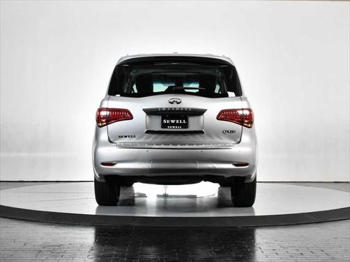 2016 INFINITI QX80 Base