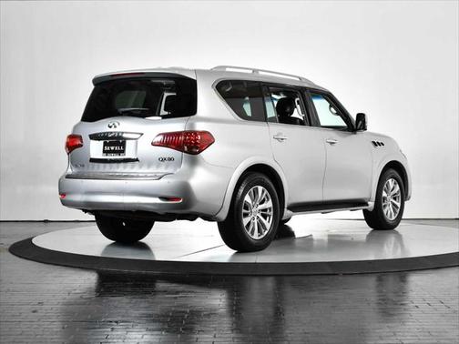 2016 INFINITI QX80 Base