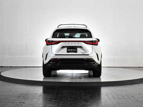 2024 Lexus NX 350h Premium