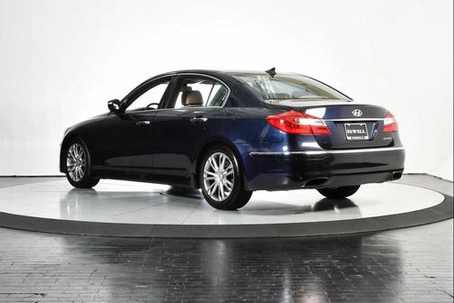 2013 Hyundai Genesis 3.8