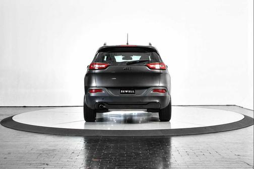 2017 Jeep Cherokee Altitude