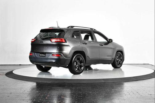 2017 Jeep Cherokee Altitude