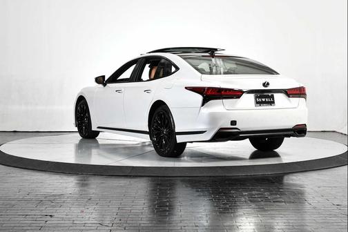 2023 Lexus LS 500 Base