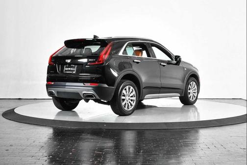 2022 Cadillac XT4 Premium Luxury