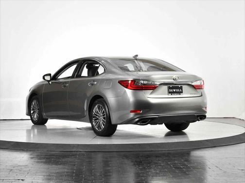 2017 Lexus ES 350 Base