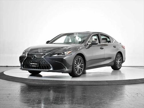2023 Lexus ES 300h Base