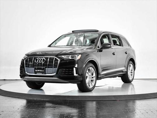 2020 Audi Q7 55 Premium Plus