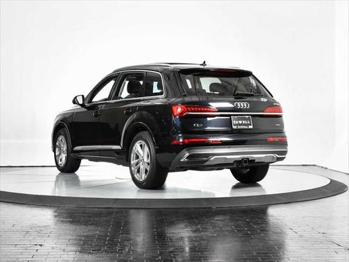 2020 Audi Q7 55 Premium Plus