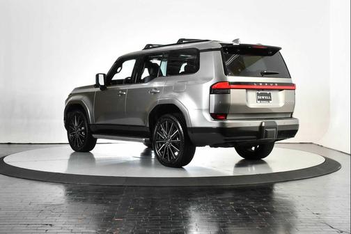 Atomic Silver 2024 Lexus GX 550 Luxury