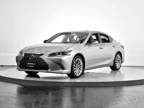 2023 Lexus ES 300h Ultra Luxury