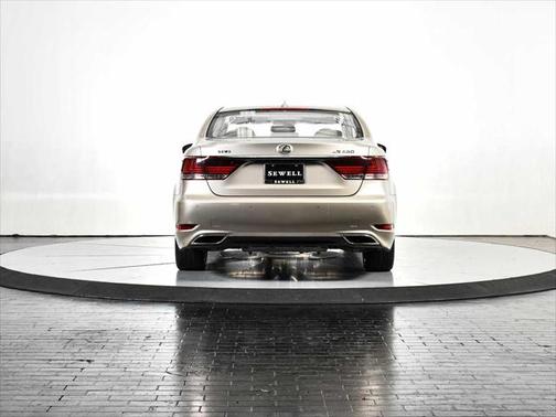 2016 Lexus LS 460 Base