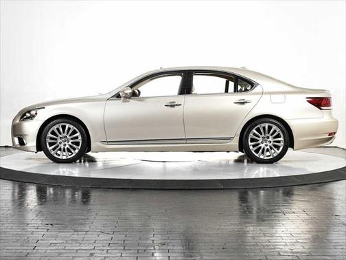 2016 Lexus LS 460 Base