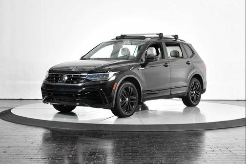 2022 Volkswagen Tiguan 2.0T SE R-Line Black