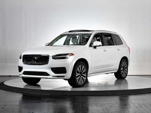 2020 Volvo XC90 T5 Momentum