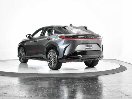 2024 Lexus RZ 300e Luxury