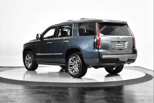 Shadow Metallic 2020 Cadillac Escalade Premium Luxury