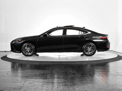 2024 Lexus ES 350 Base