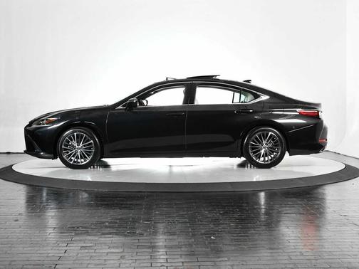 2023 Lexus ES 350 Base