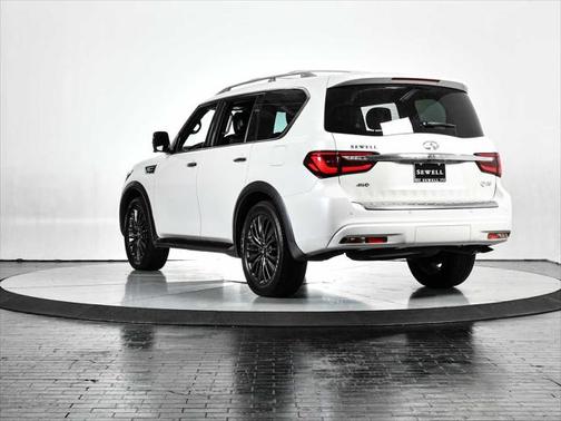 2023 INFINITI QX80 SENSORY AWD