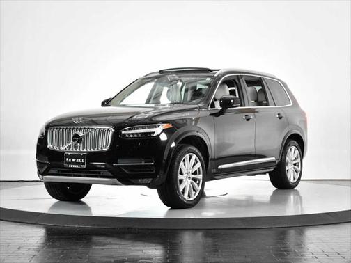 2017 Volvo XC90 T6 Inscription