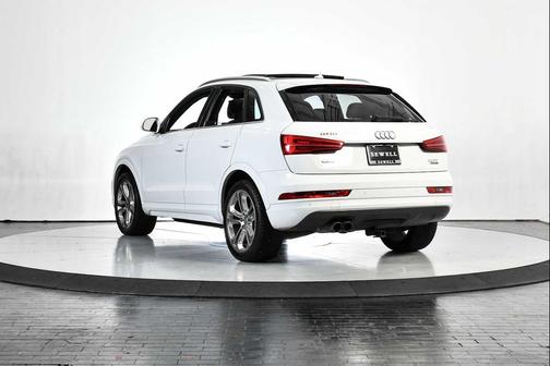 2017 Audi Q3 2.0T Premium Plus