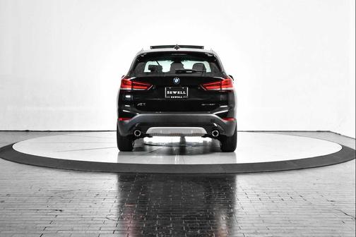 2021 BMW X1 sDrive28i
