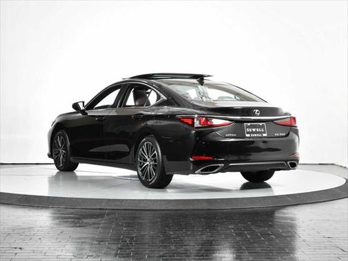 2023 Lexus ES 350 Base