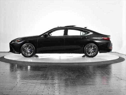 2023 Lexus ES 350 Base