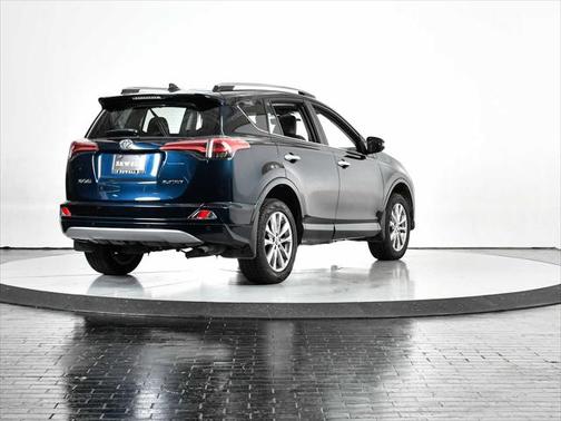 2017 Toyota RAV4 Platinum
