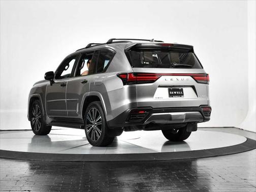 2023 Lexus LX 600 Luxury