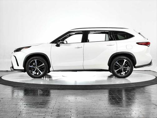 2021 Toyota Highlander XSE