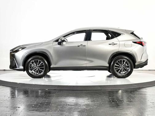 2025 Lexus NX 350h Luxury