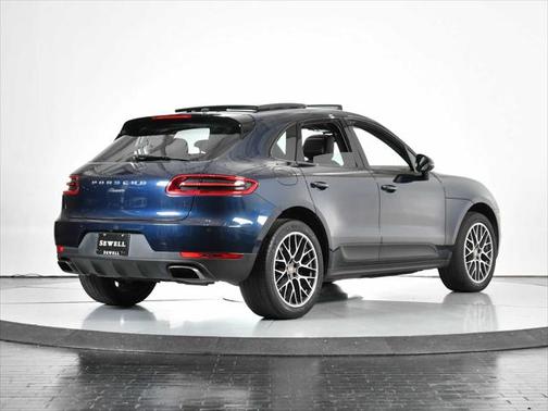 2017 Porsche Macan Base