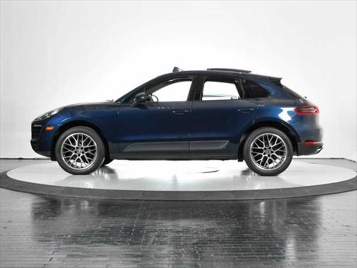2017 Porsche Macan Base