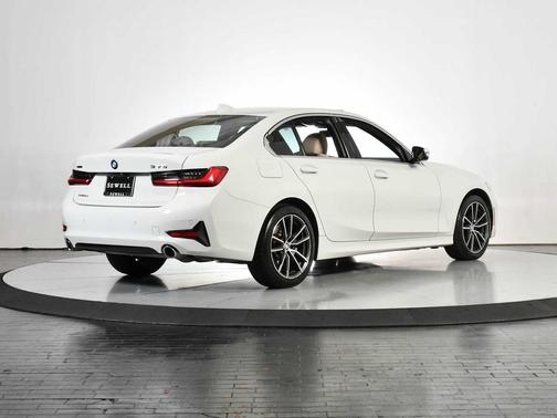 2019 BMW 330 xDrive