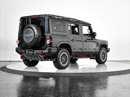 2024 INEOS Grenadier AWD