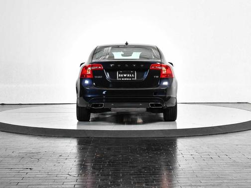 2016 Volvo S60 T5 Drive-E Premier
