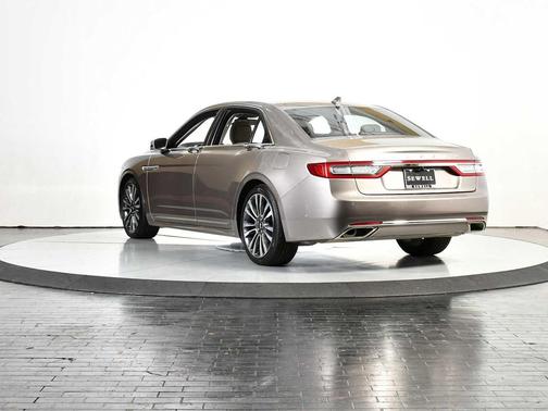 2018 Lincoln Continental Select