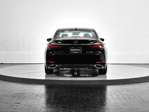 2020 Lexus ES 350 Base