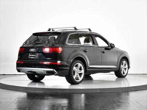 2019 Audi Q7 55 Prestige