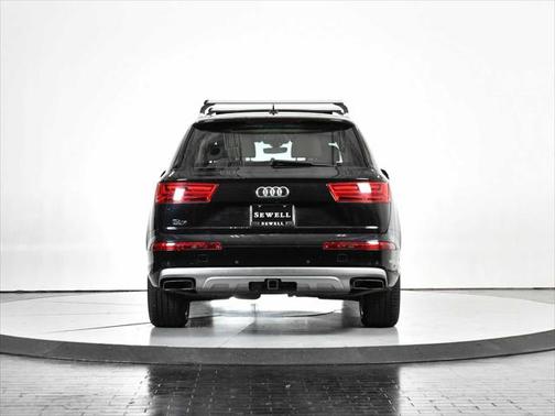2019 Audi Q7 55 Prestige
