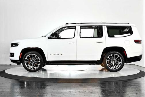 2024 Jeep Wagoneer Series II 4x2