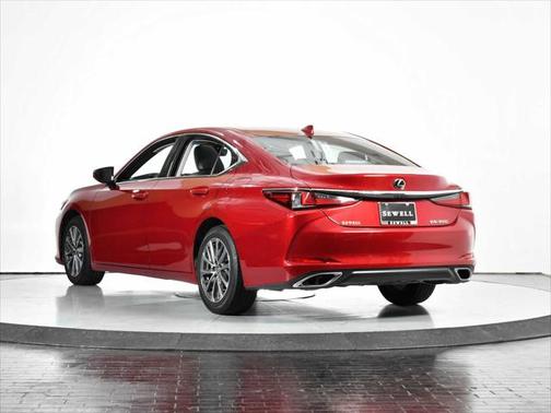 2022 Lexus ES 350 Base