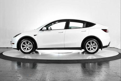 2023 Tesla Model Y AWD