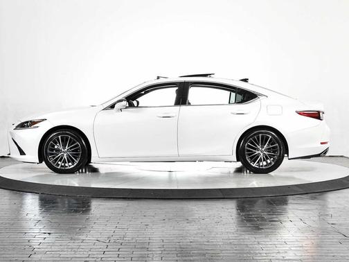 2023 Lexus ES 350 Base