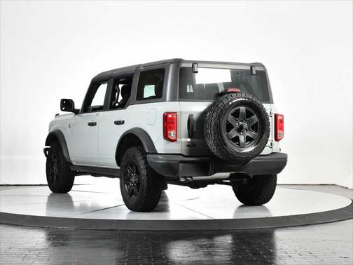 2022 Ford Bronco Black Diamond